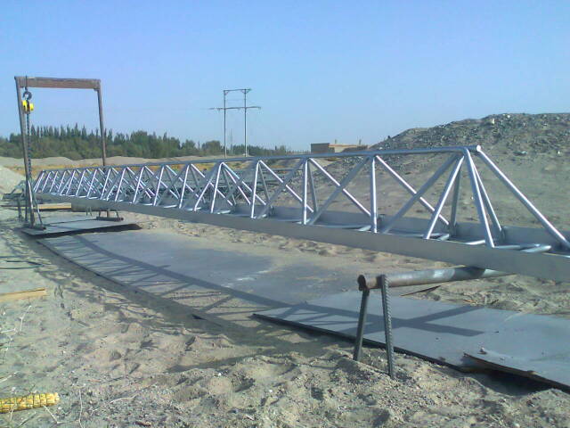 九湖镇专业承揽大中小型喷涂翻新施工业务！